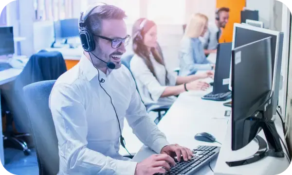 Estratós AI cómo funciona